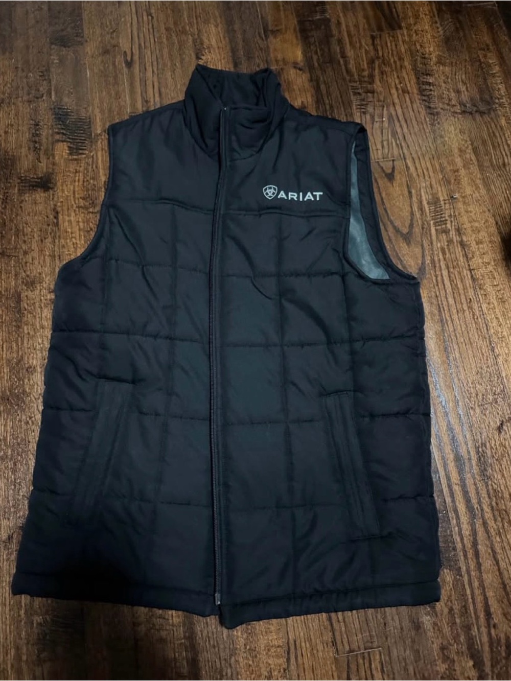 Ariat Men's Black Quilted Insulated Vest